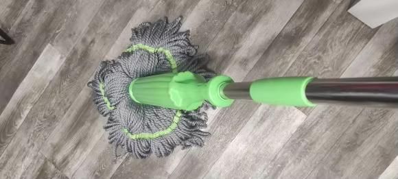Self-twisting Water Rotating Mop – Easy, Fast & Hassle-Free Cleaning